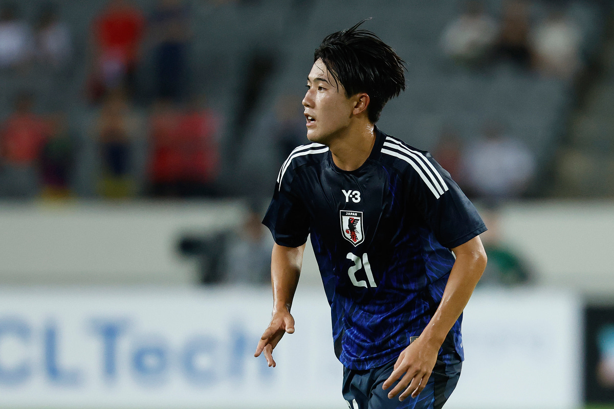 サッカー日本代表の佐藤龍之介