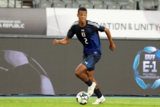 サッカー日本代表 望月ヘンリー海輝