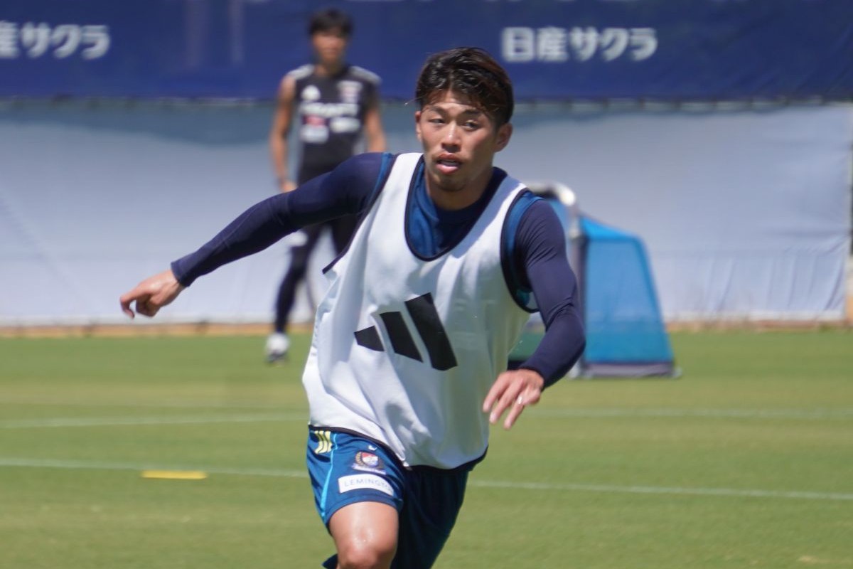 横浜F・マリノス　鈴木冬一