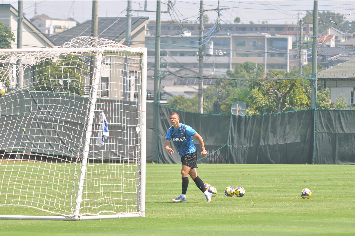川崎フロンターレ　ロマリッチ8