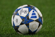 チャンピオズリーグの試合球