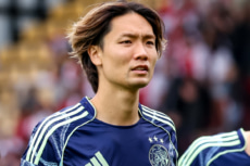 アヤックスDF板倉滉