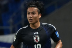日本代表、佐野航大