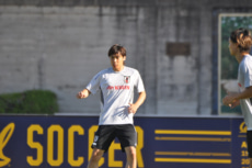 伊東純也