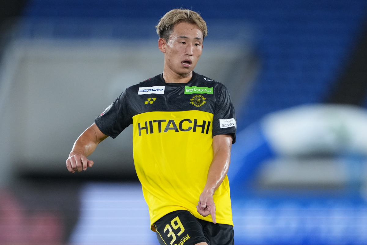 柏レイソル、中川敦瑛