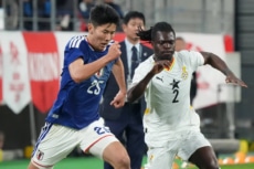 日本代表 鈴木淳之介