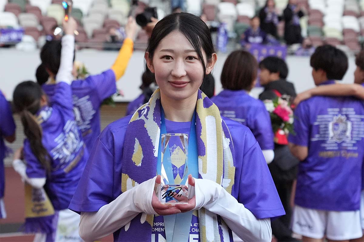 “WEリーグの三笘薫”は乗ったら止められない！ 中嶋淑乃の圧巻ドリブル！ ベストイレブンのプレー集を公式が投稿