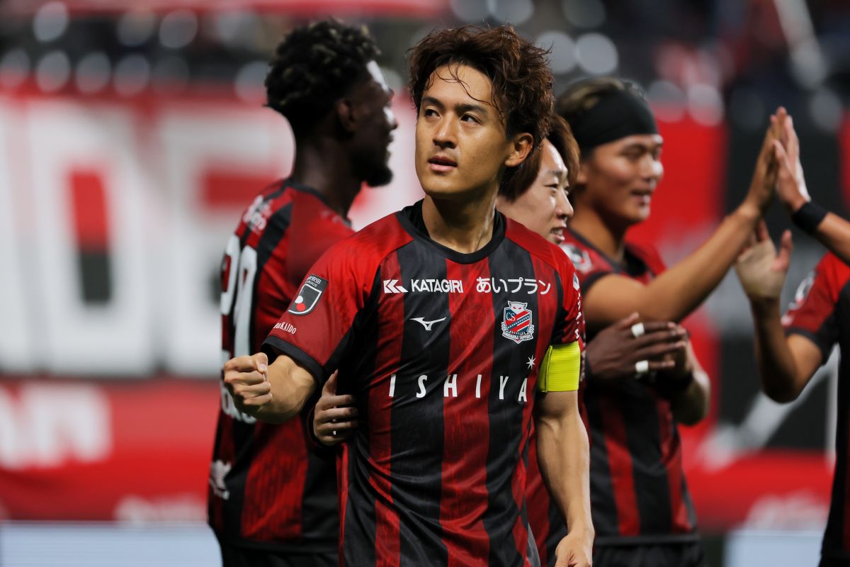 北海道コンサドーレ札幌　高嶺朋樹