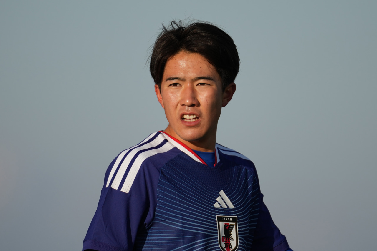 サッカーU-23日本代表MF佐藤龍之介
