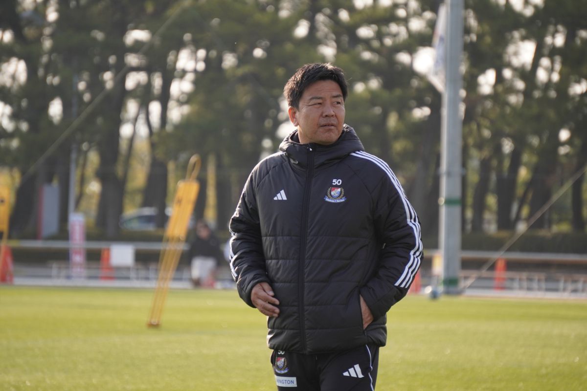宮崎キャンプ中の横浜F・マリノス 大島秀夫監督