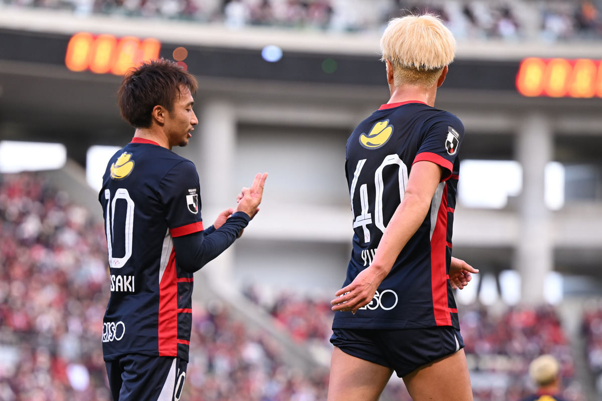鹿島アントラーズ柴崎岳と鈴木優磨