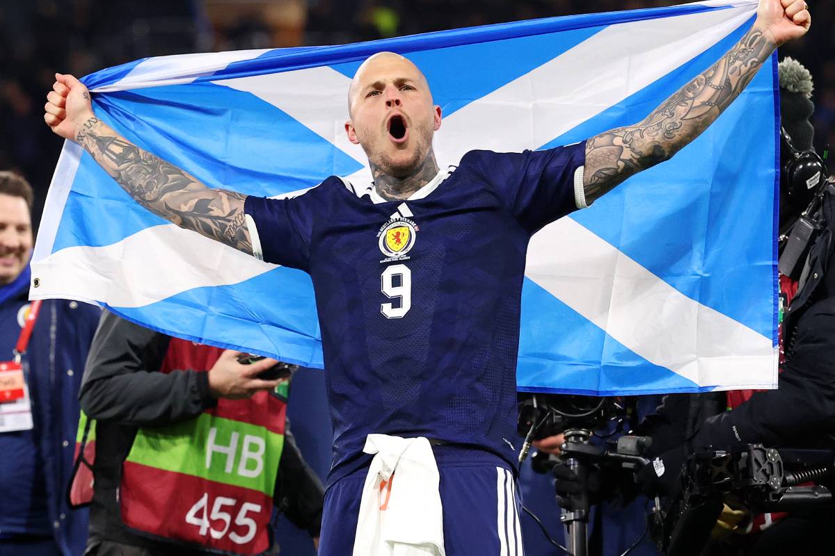 2025年11月、W杯予選で勝利し喜ぶスコットランド代表のリンドン・ダイクス