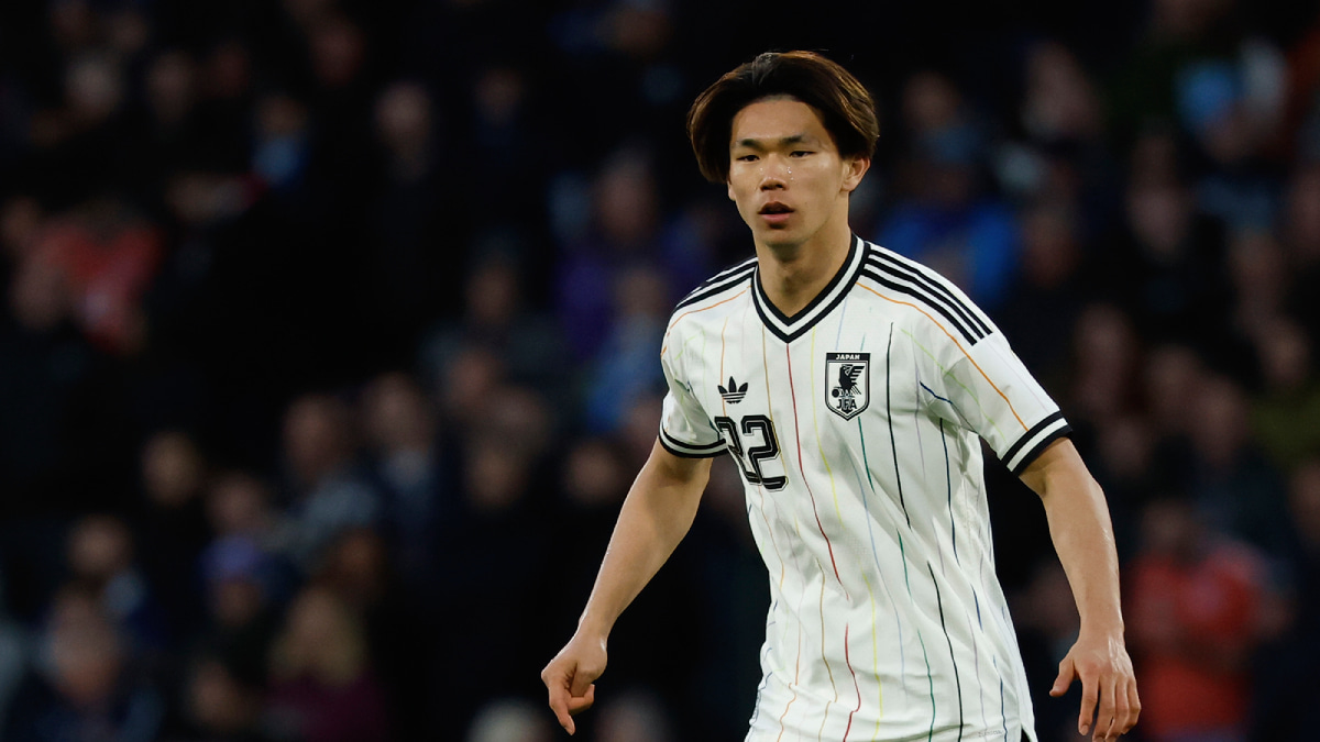 サッカー日本代表 塩貝健人