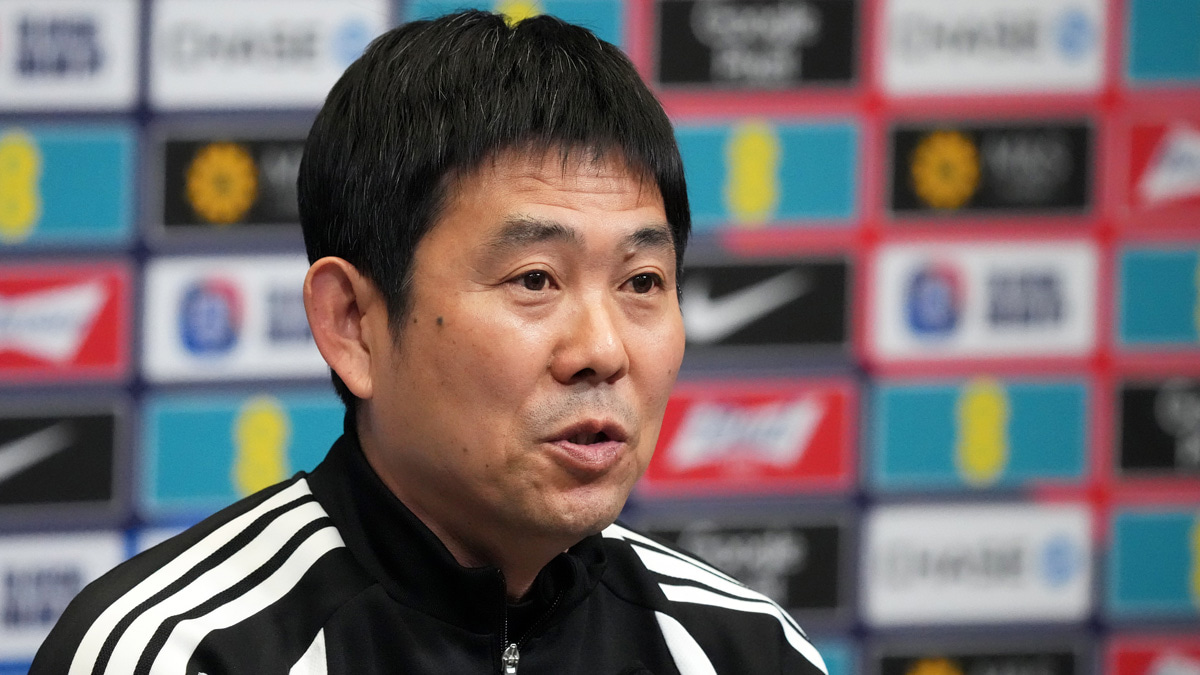 イングランド代表戦前日会見に臨むサッカー日本代表の森保一監督