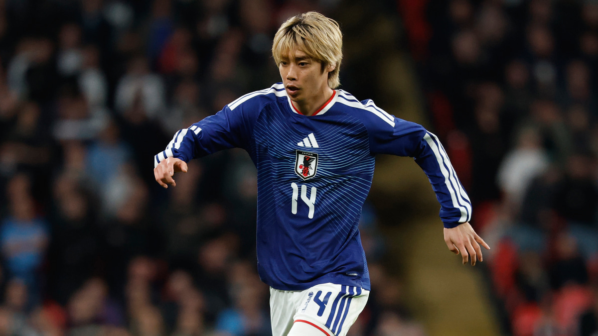 イングランド代表戦のサッカー日本代表 伊東純也