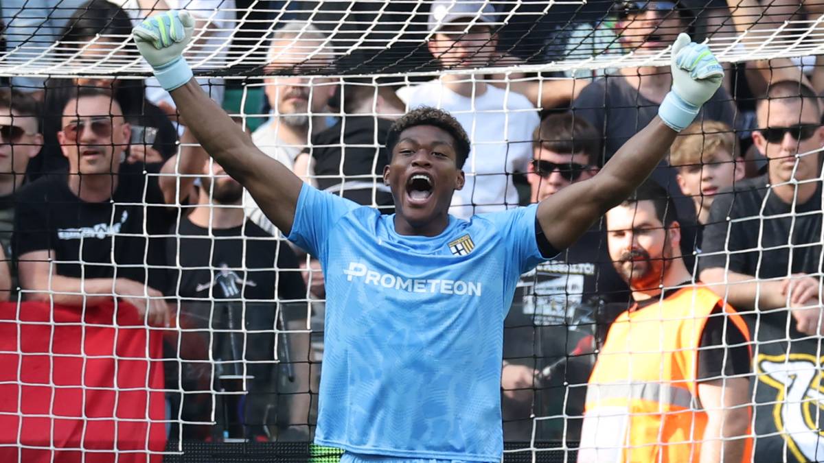 パルマGK鈴木彩艶