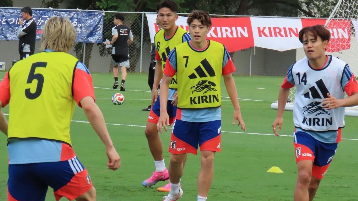 サッカー日本代表、鈴木唯人