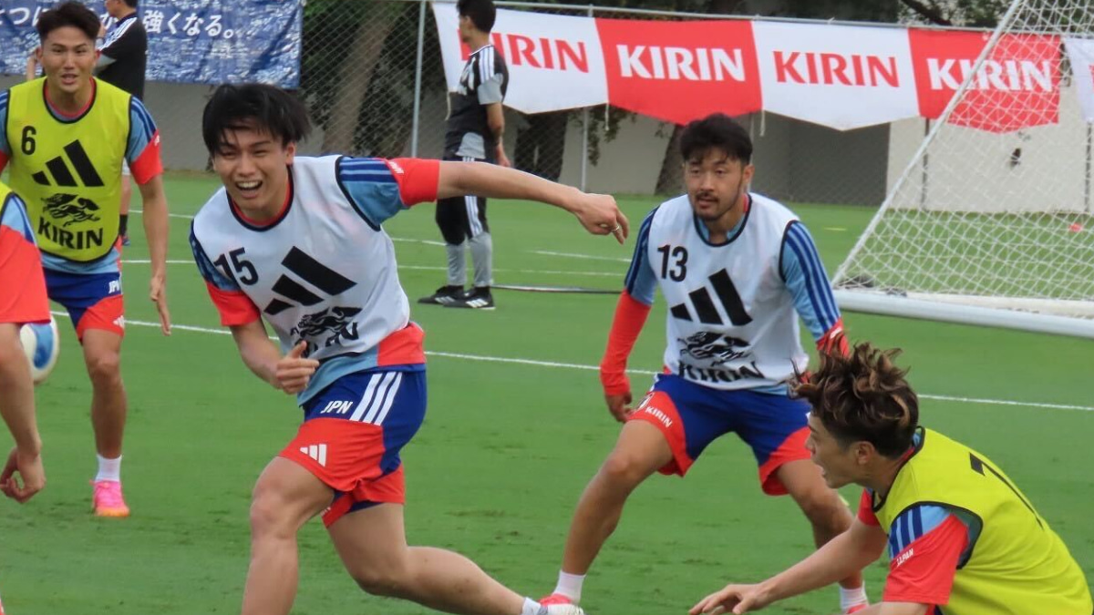 サッカー日本代表、上田綺世