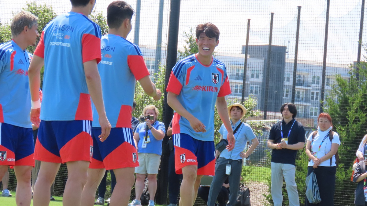 サッカー日本代表、冨安健洋
