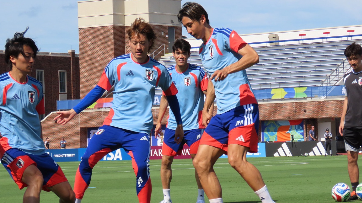 サッカー日本代表、伊藤洋輝