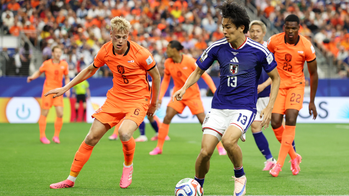 サッカー日本代表 中村敬斗