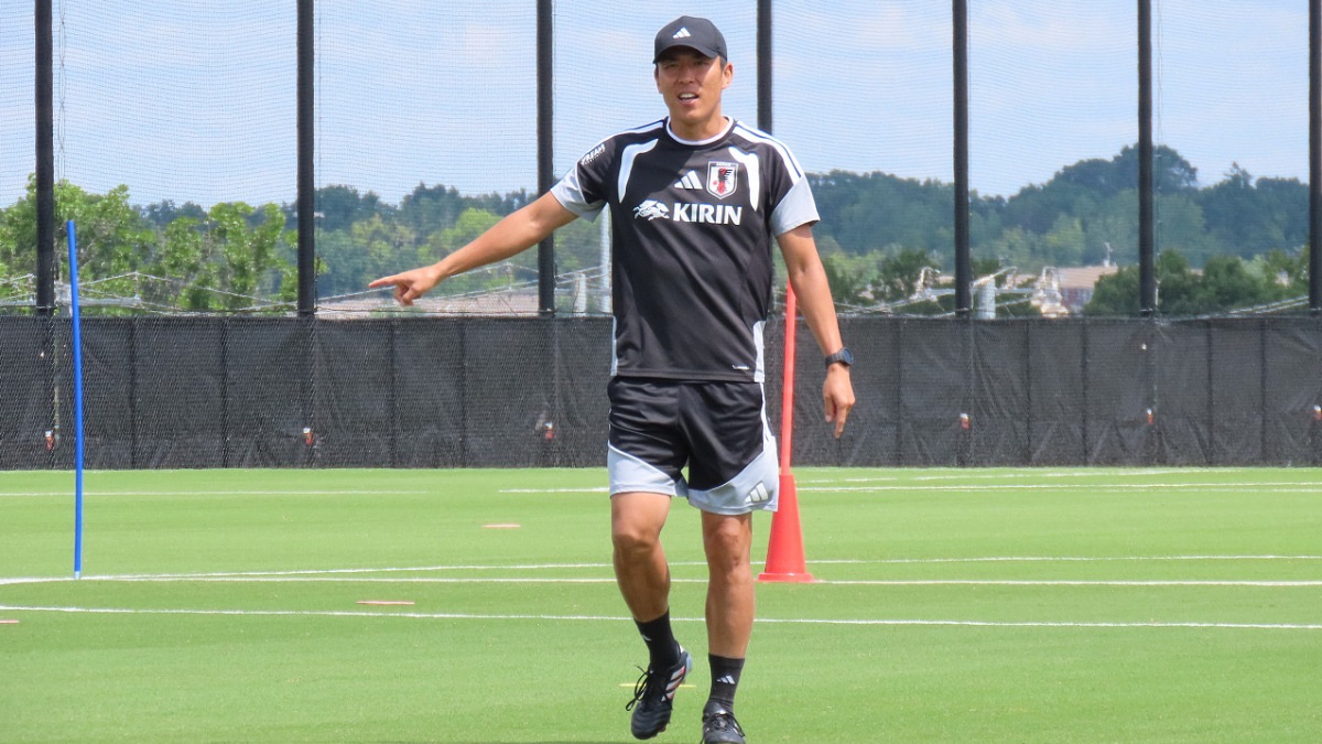 サッカー日本代表 長谷部誠コーチ