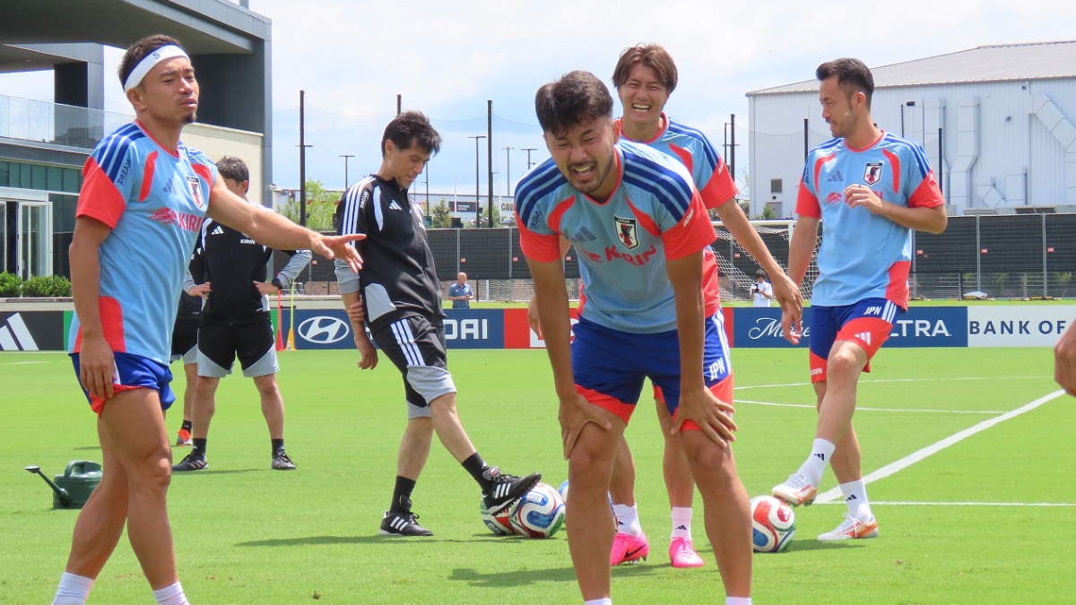 サッカー日本代表 菅原由勢