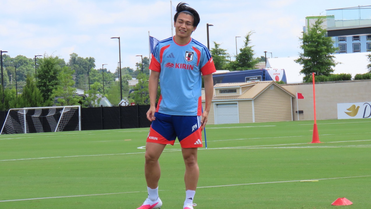 サッカー日本代表 上田綺世