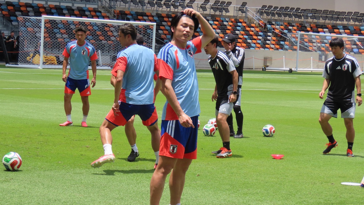 サッカー日本代表 上田綺世