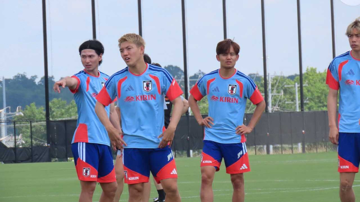 日本代表　ナッシュビルでのトレーニング　南野拓実と堂安律