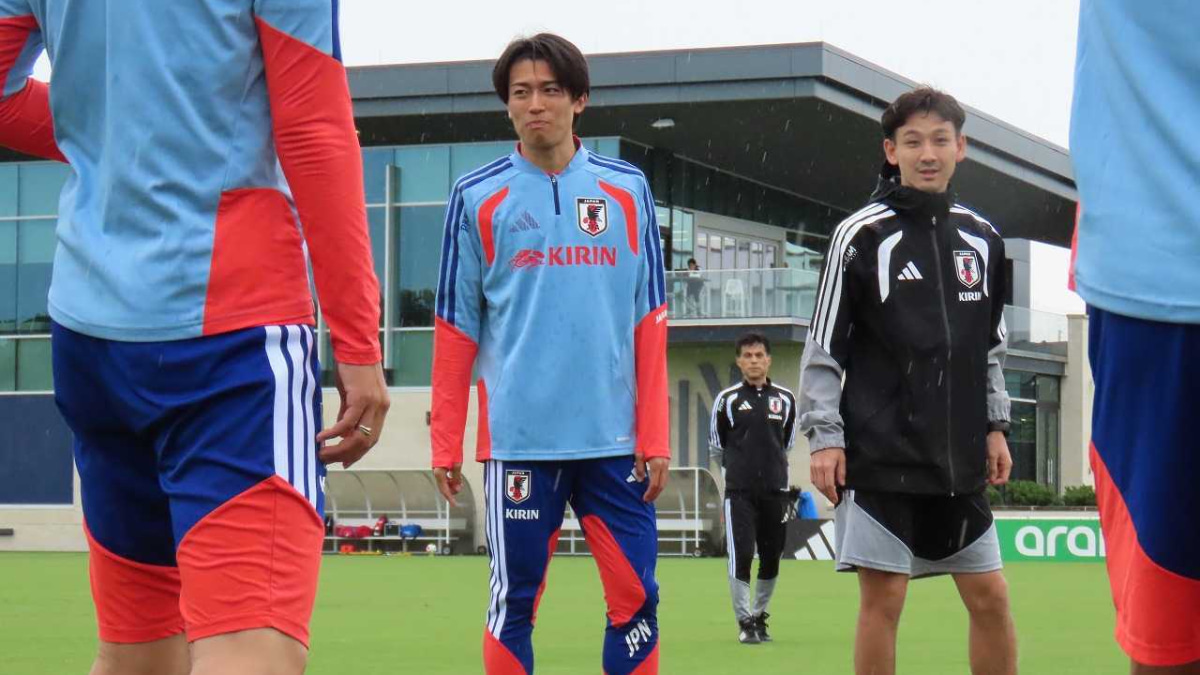 W杯初戦前調整 日本代表 中村敬斗