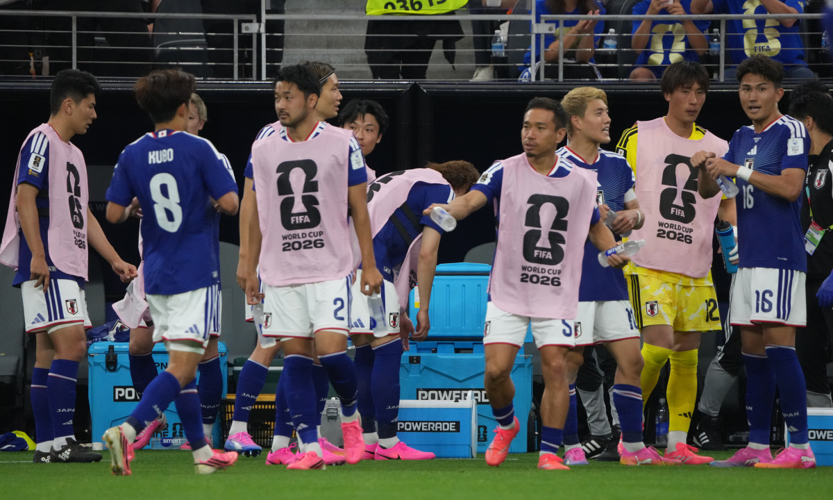 北中米W杯初戦　オランダ代表戦　サッカー日本代表