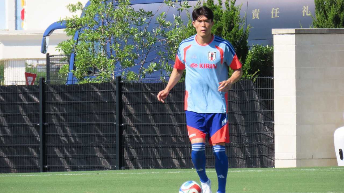 サッカー日本代表 オランダ戦翌日練習 富安健洋