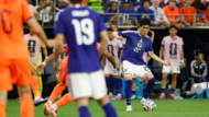 北中米W杯　1次リーグ　オランダ戦でプレーするサッカー日本代表　冨安健洋