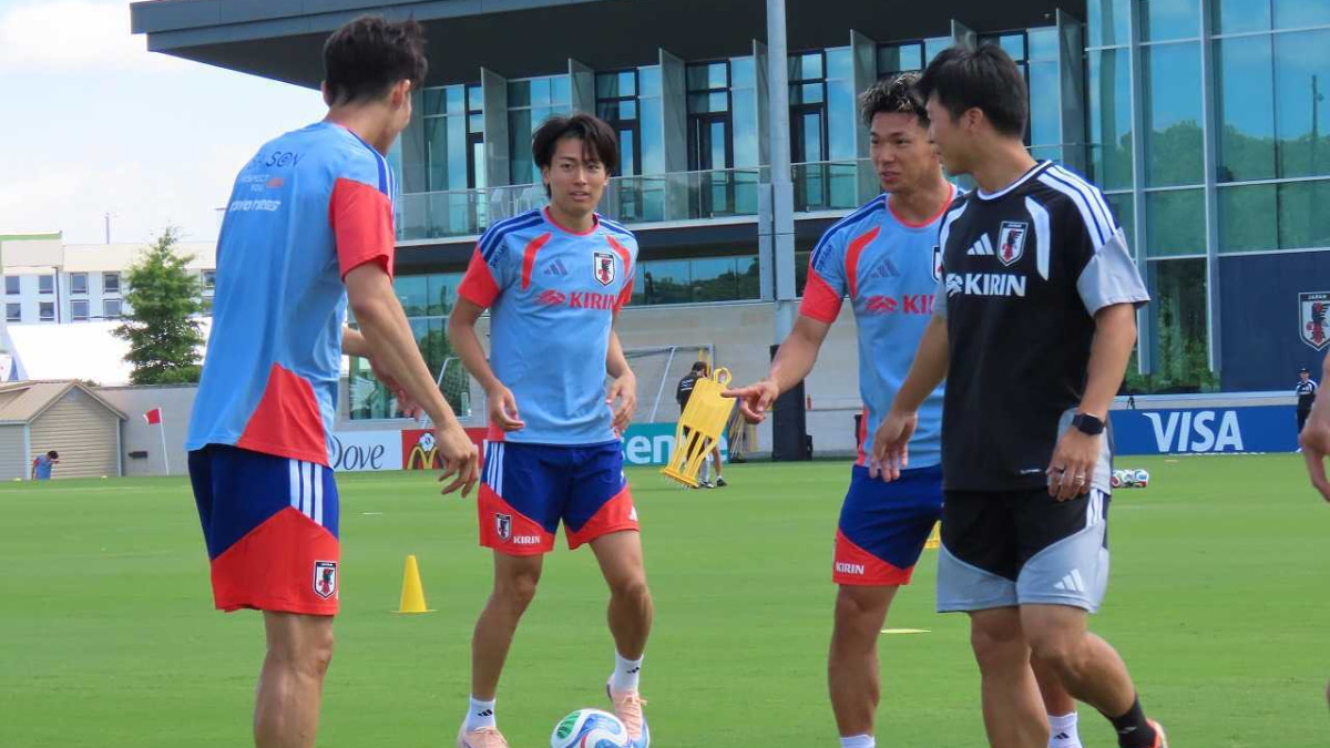 日本代表 ナッシュビル練習 中村敬斗