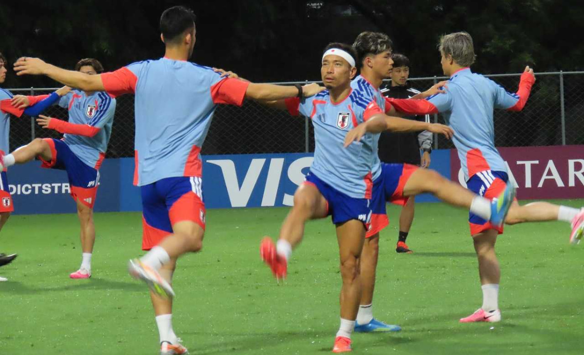 サッカー日本代表　北中米W杯1次リーグ第2戦　チュニジア戦前日練習　長友佑都