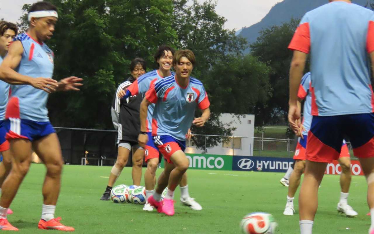 サッカー日本代表　北中米W杯1次リーグ第2戦　チュニジア戦前日練習　小川航基　