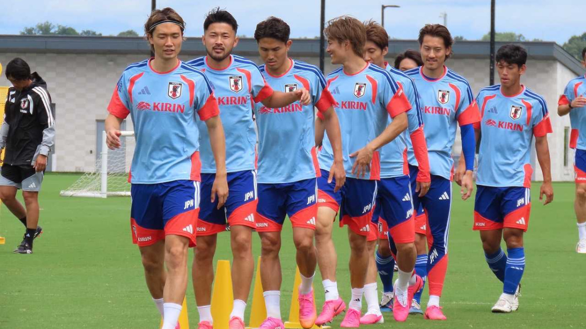日本代表 ウォームアップ