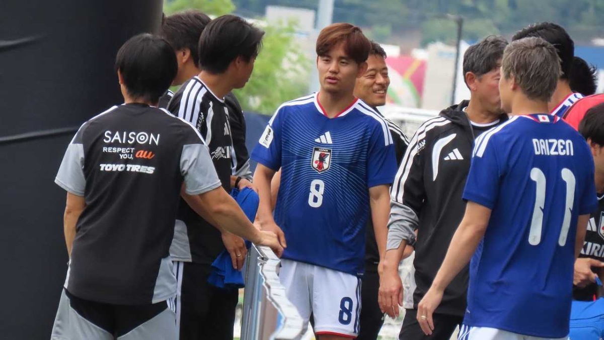 日本代表　久保建英