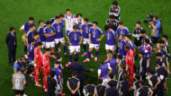 北中米W杯 日本対スウェーデンの試合後、1-1で引き分けた選手たちに声をかける日本代表の森保一監督