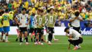北中米W杯　ブラジル×日本　試合後がっくりする日本代表