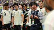 ブラジル代表戦後に円陣を組むサッカー日本代表