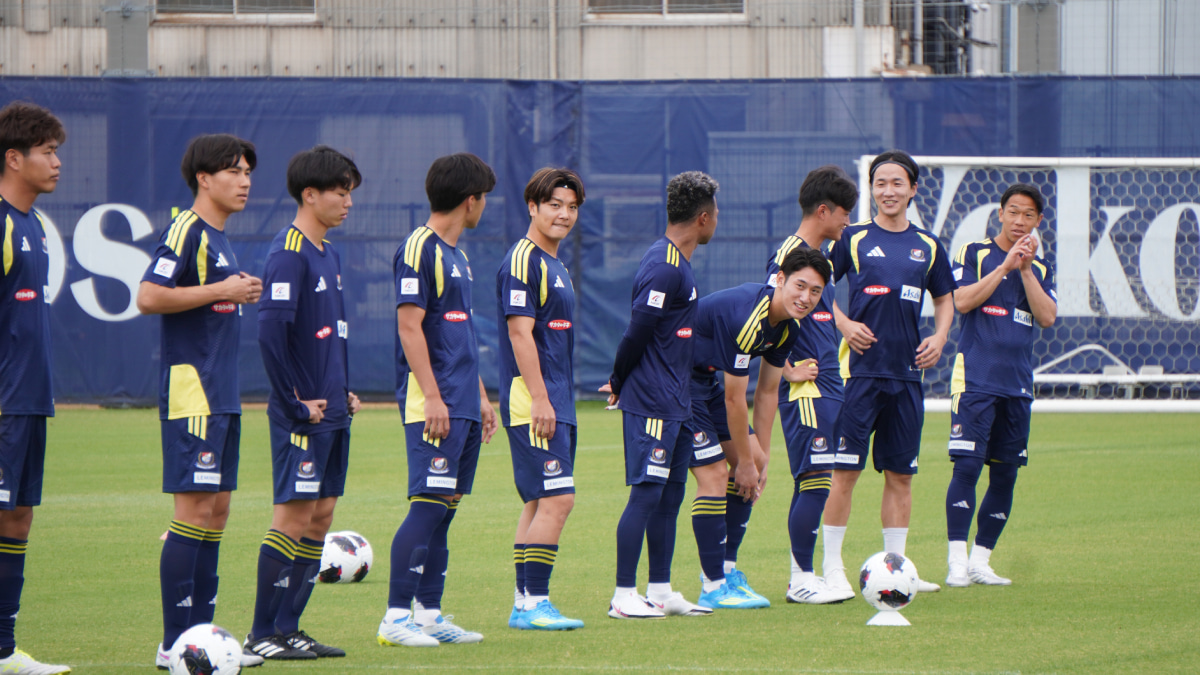 横浜F・マリノス 始動 練習前挨拶