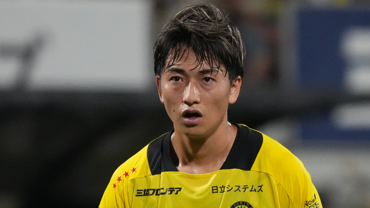 柏レイソル 小泉佳穂