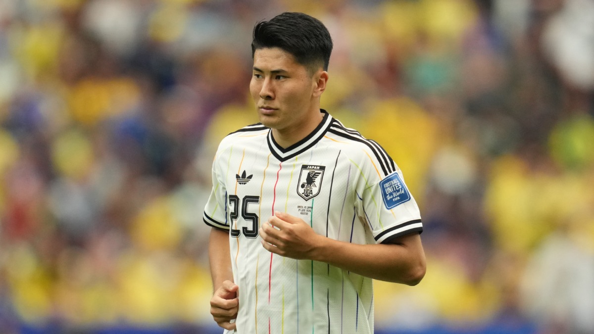 サッカー日本代表 鈴木淳之介