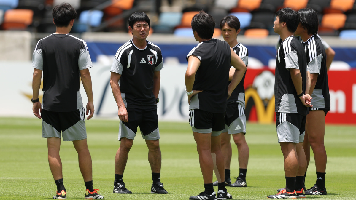 日本代表コーチ陣の続投が決定！名波浩コーチ、中村俊輔コーチ、長谷部誠コーチら全7人が北中米W杯から継続
