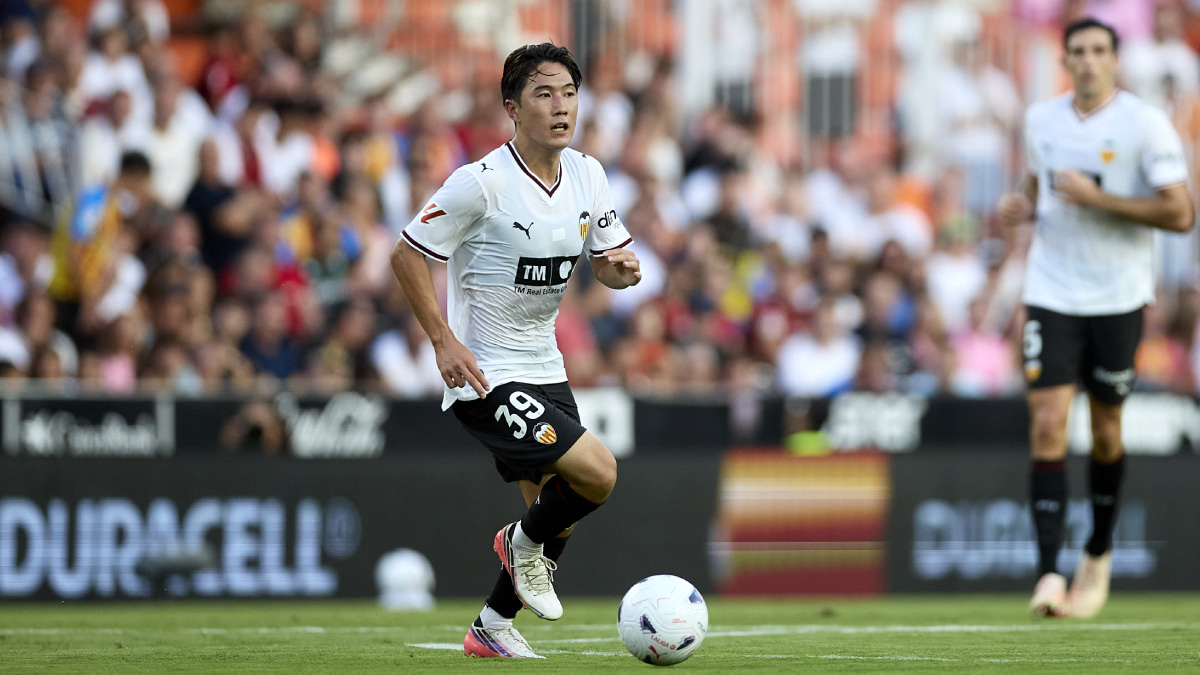 バレンシアCF 佐藤龍之介