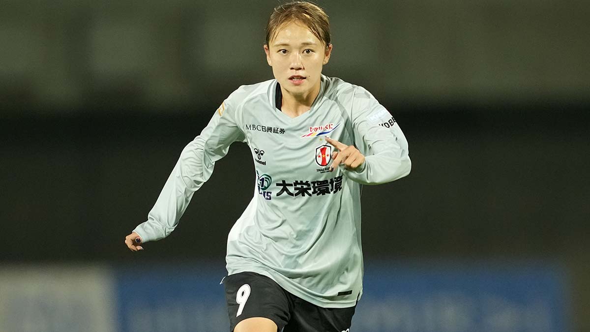 ストップ不可の理不尽ミドル！ INAC神戸レオネッサFW吉田莉胡が今季初ゴール！ 昨季の得点女王が古巣相手に決めた一撃