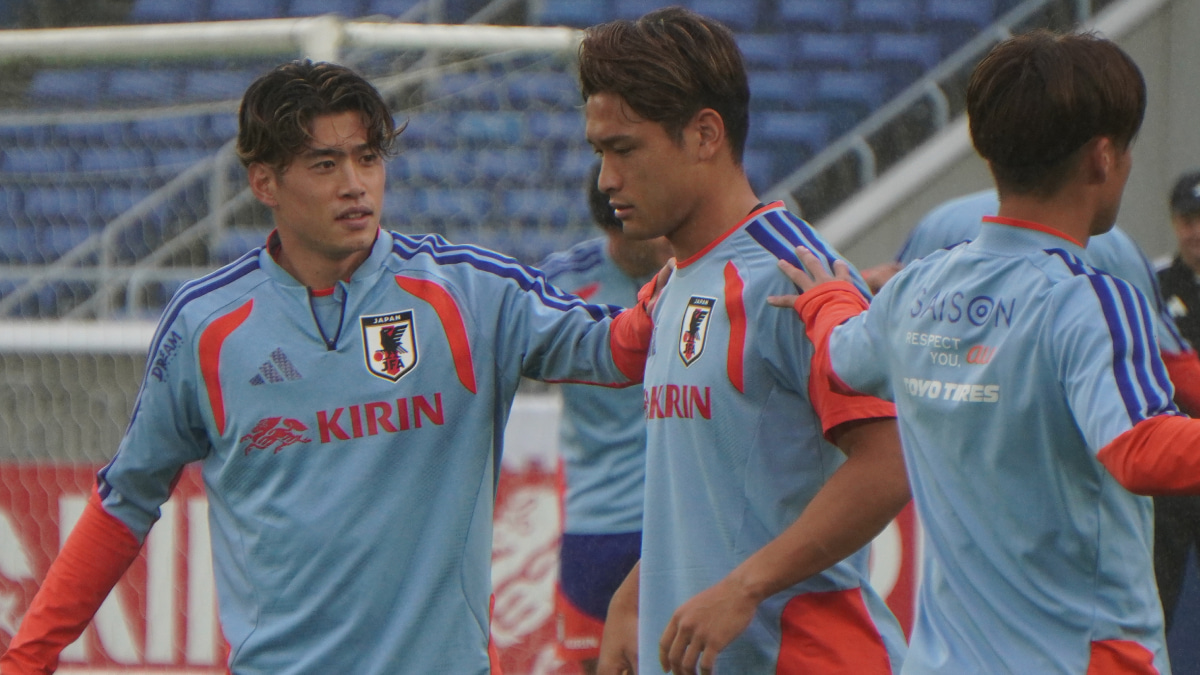 サッカー日本代表 鈴木唯人、松木玖生