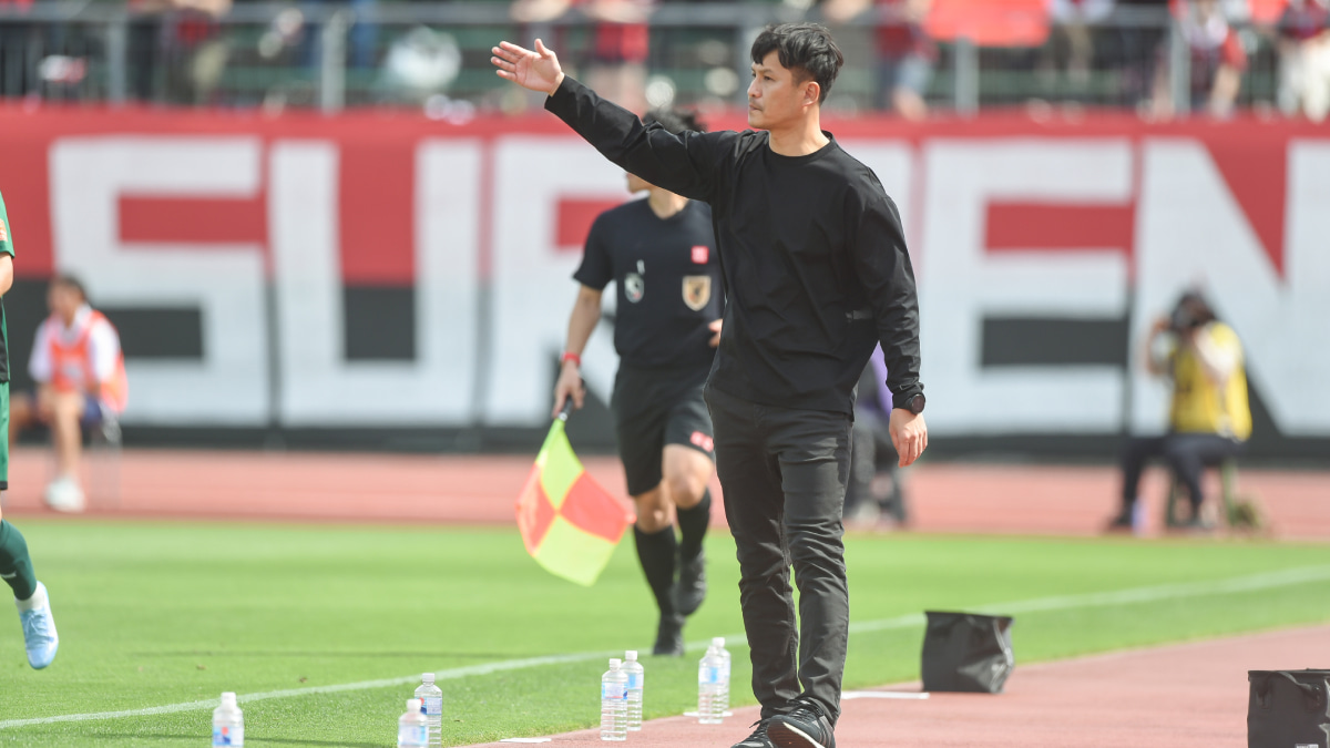北海道コンサドーレ札幌　川井健太監督　5月2日のFC岐阜戦より